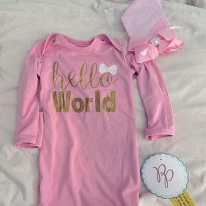 Posh peanut gown w hat